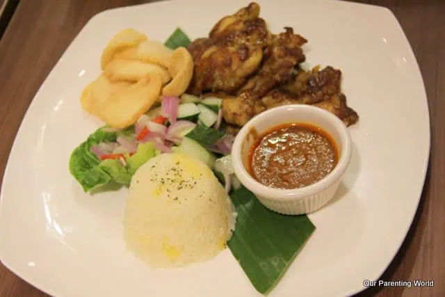 Celebrate 50 Years of Singaporean Flavour with Swensen’s SG50 Menu!