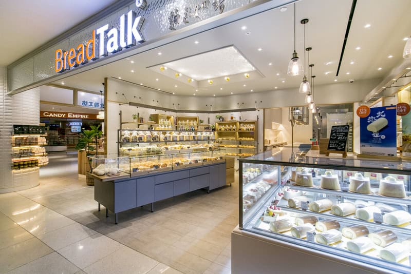 BreadTalk launched its first global new store concept in Singapore ...