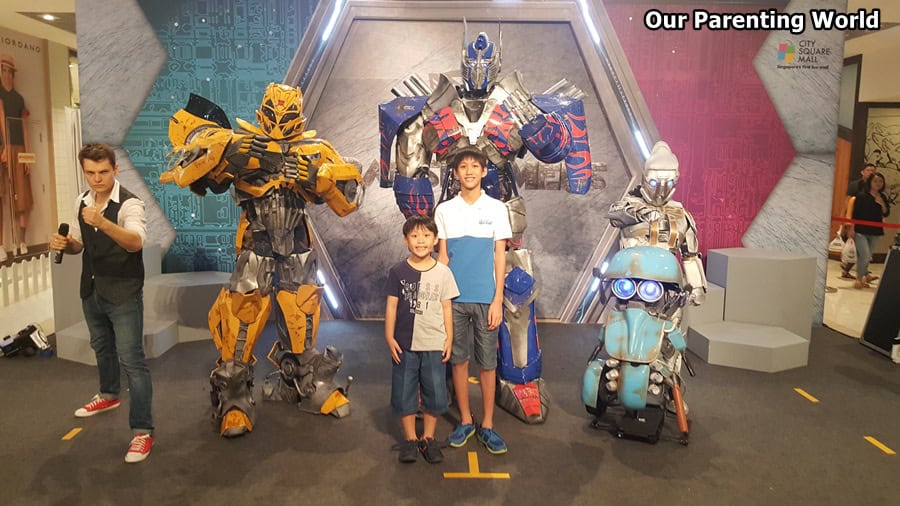 Experience an Out-of-this-World Christmas at City Square Mall